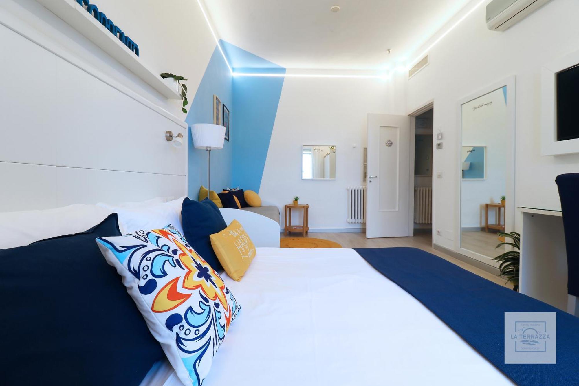 La Terrazza Family Holidays - Sorrento Coast ซานตาเญลโล ภายนอก รูปภาพ