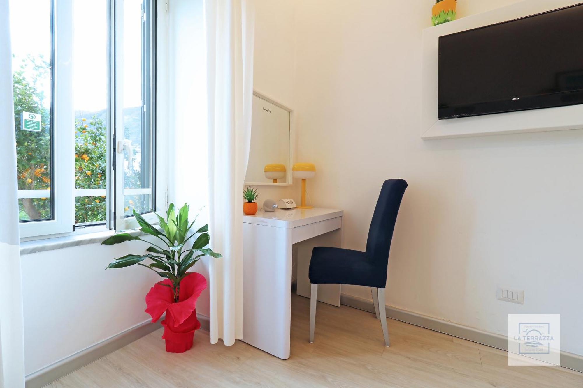 La Terrazza Family Holidays - Sorrento Coast ซานตาเญลโล ภายนอก รูปภาพ